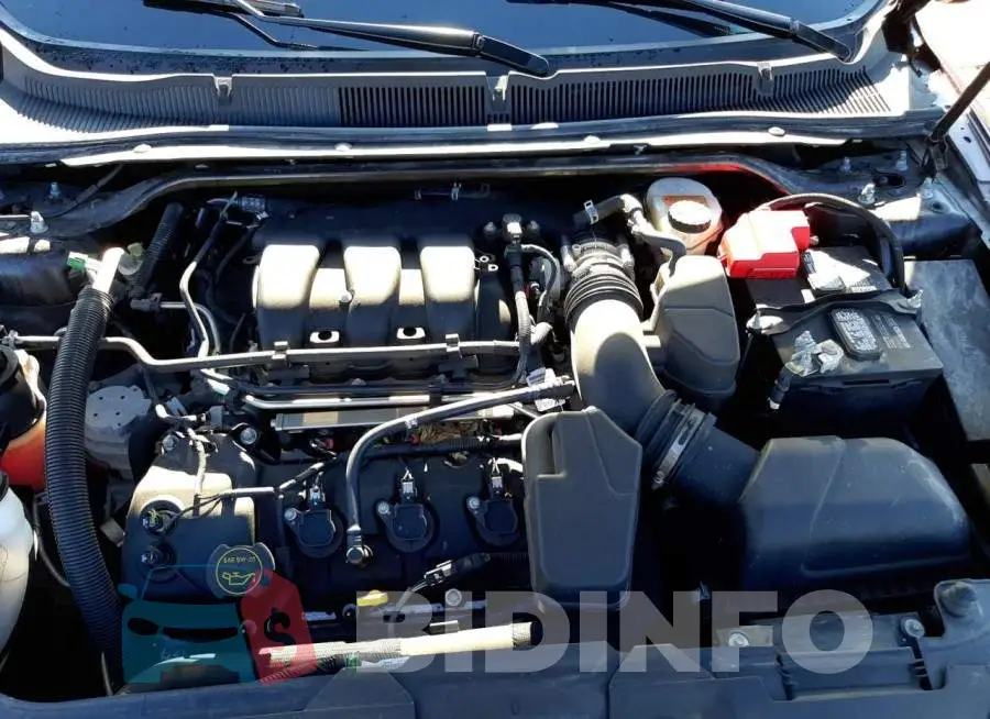 1FAHP2E82JG127811 Photo# 7