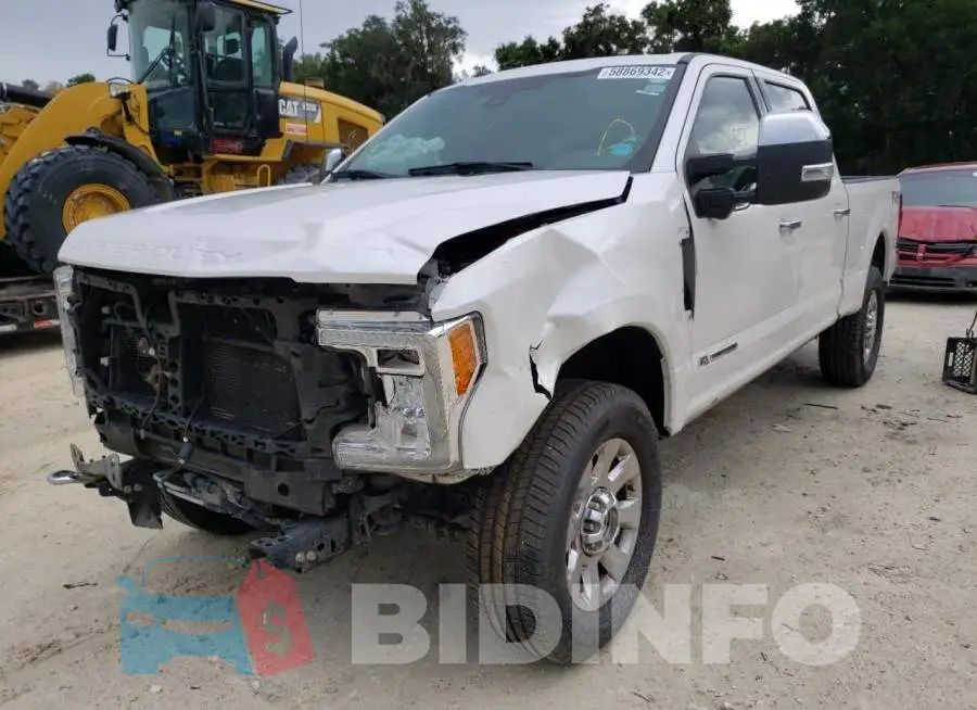 1FT7W2BT7JEB47713 Photo# 2