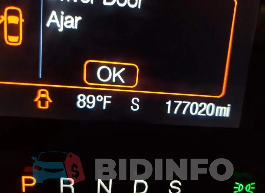 3FA6P0HD2GR367852 Photo# 8