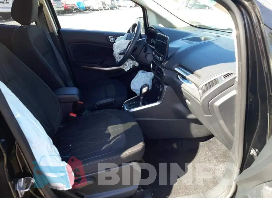 MAJ6S3GL6KC262117 Photo# 5
