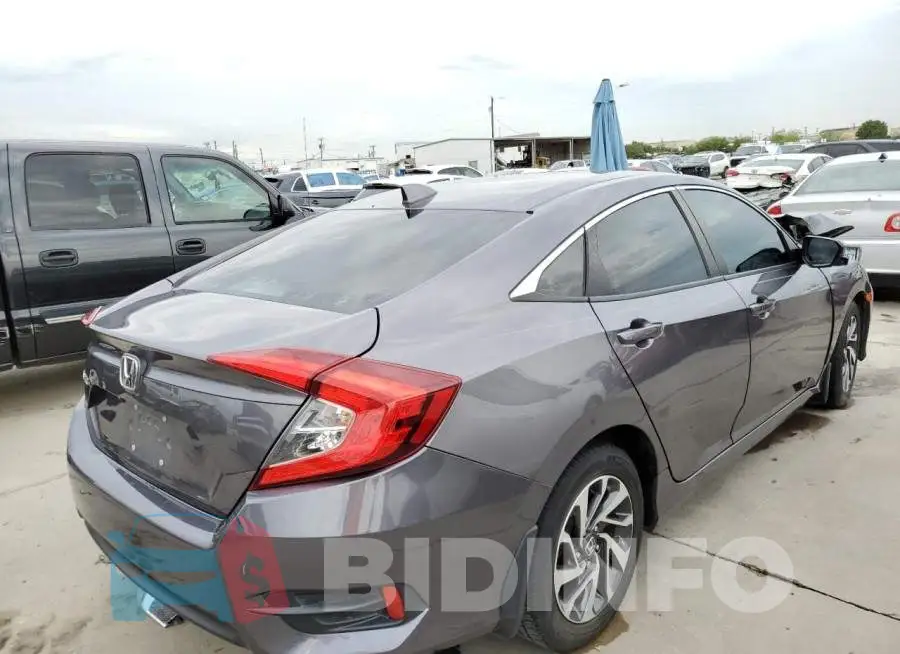 19XFC2F77HE042623 Photo# 4