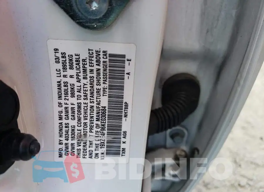 19XZE4F96KE030684 Photo# 10