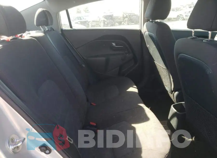 KNADM4A37G6646498 Photo# 6