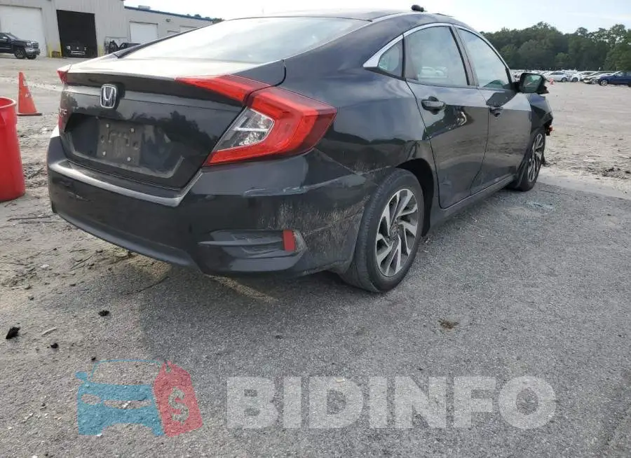 19XFC2F79GE057056 Photo# 4