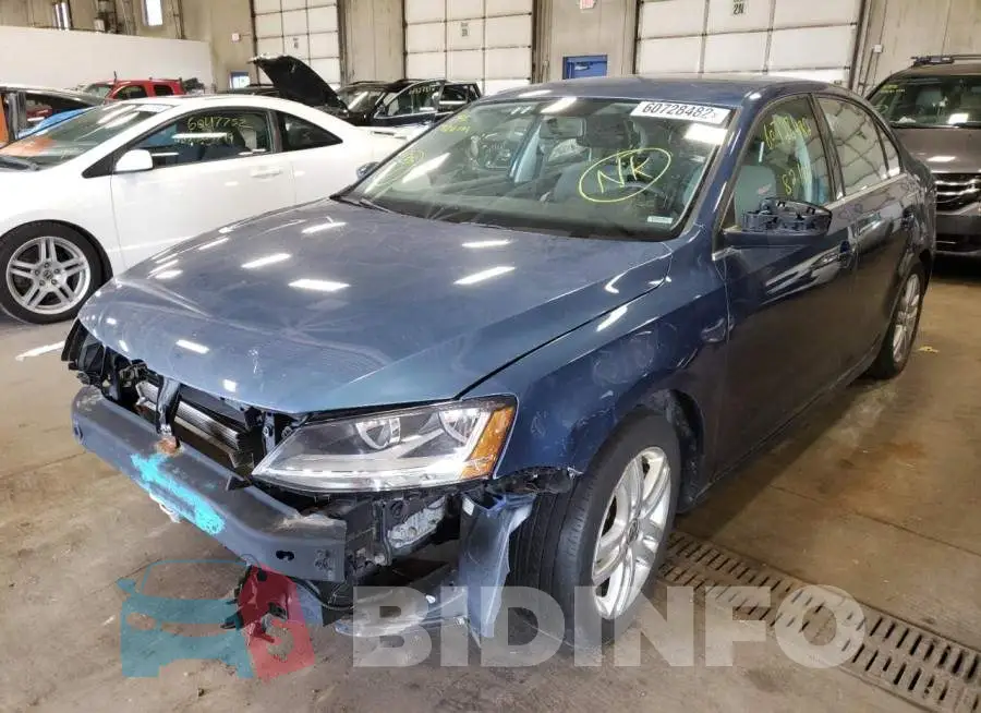 3VW2B7AJ0HM202541 Photo# 2
