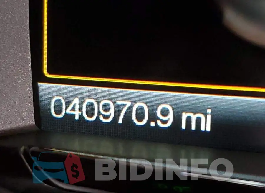1FAHP2KT5JG109019 Photo# 8