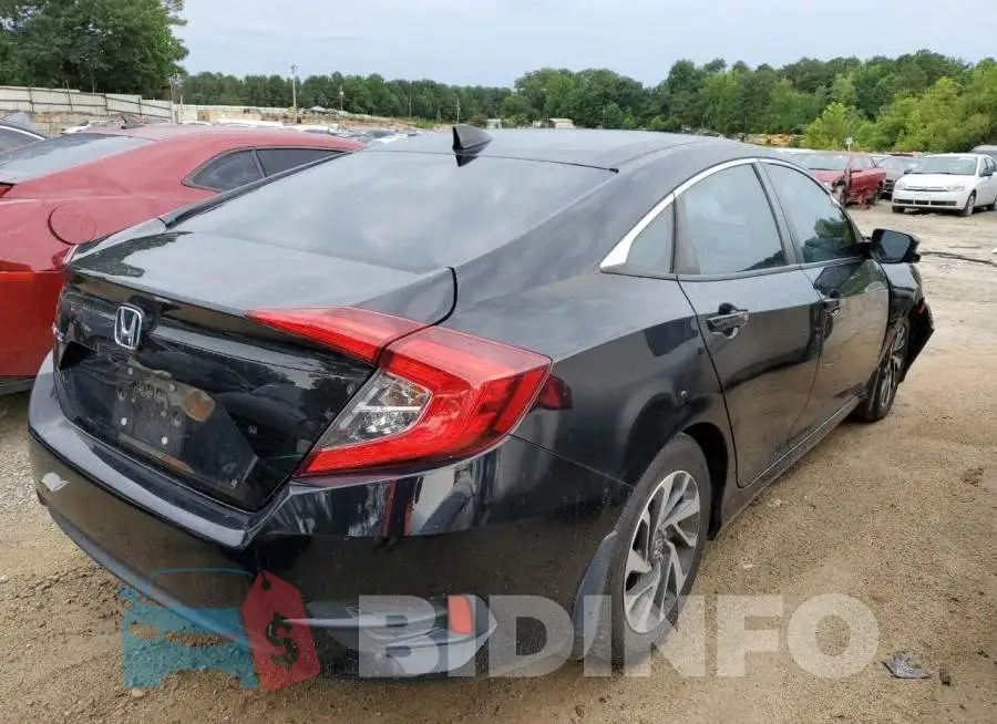 19XFC2F70HE062440 Photo# 4