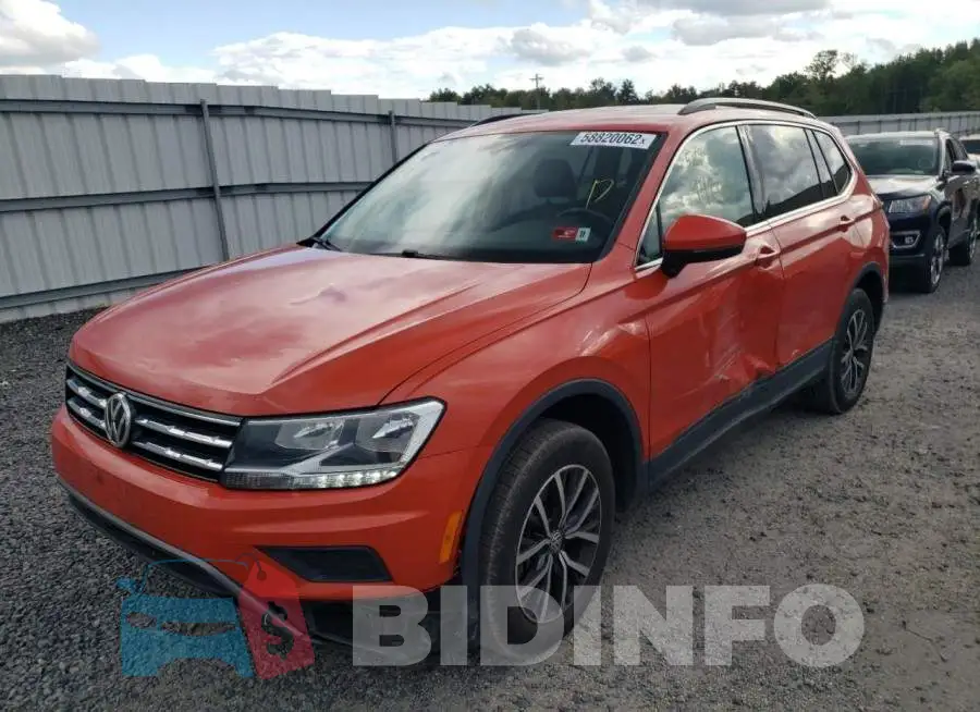3VV2B7AX4KM157846 Photo# 2