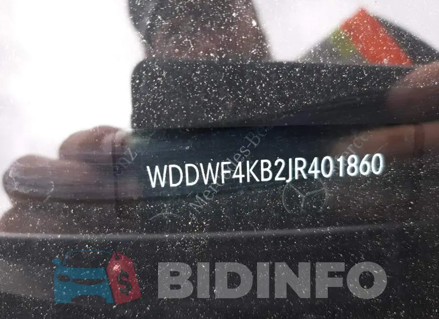 WDDWF4KB2JR401860 Photo# 10
