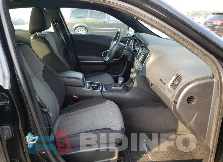 2C3CDXHG4GH204368 Photo# 5