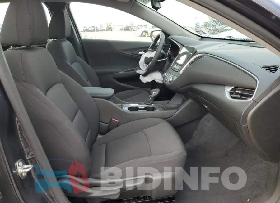 1G1ZB5ST6NF186582 Photo# 5