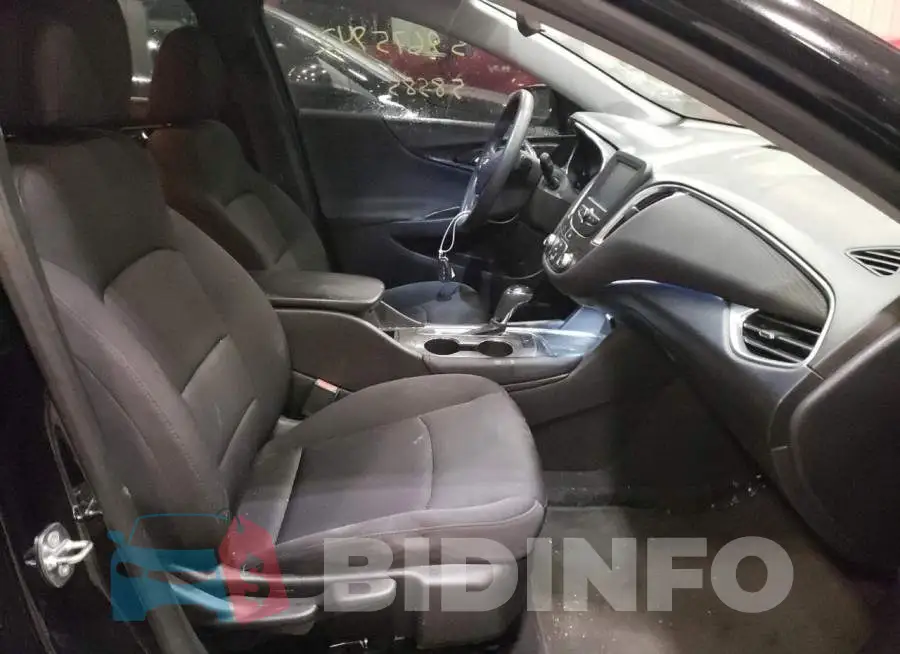 1G1ZD5ST1JF139318 Photo# 5