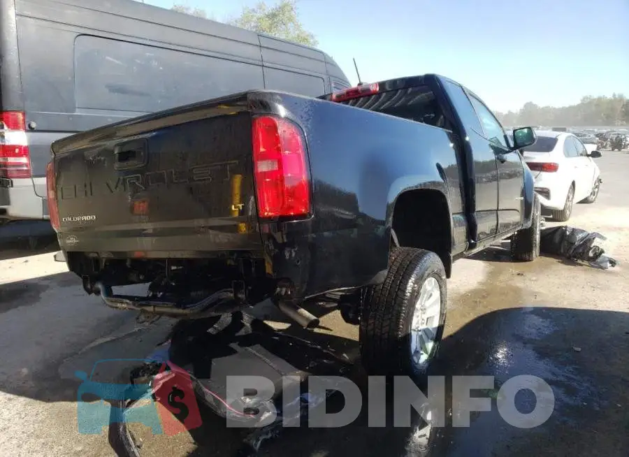 1GCHSCEA4M1236635 Photo# 4