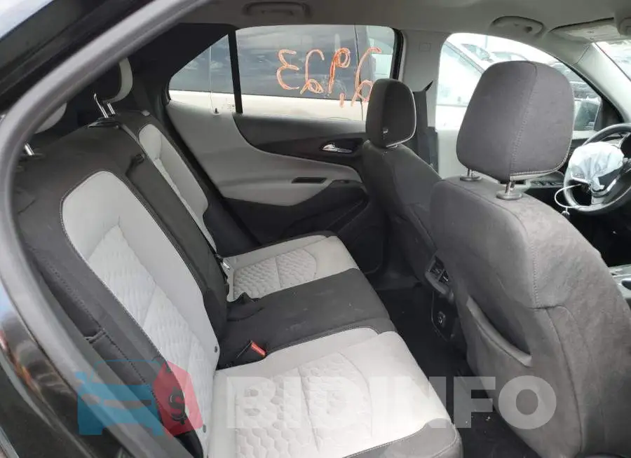 2GNAXVEX1L6190347 Photo# 6