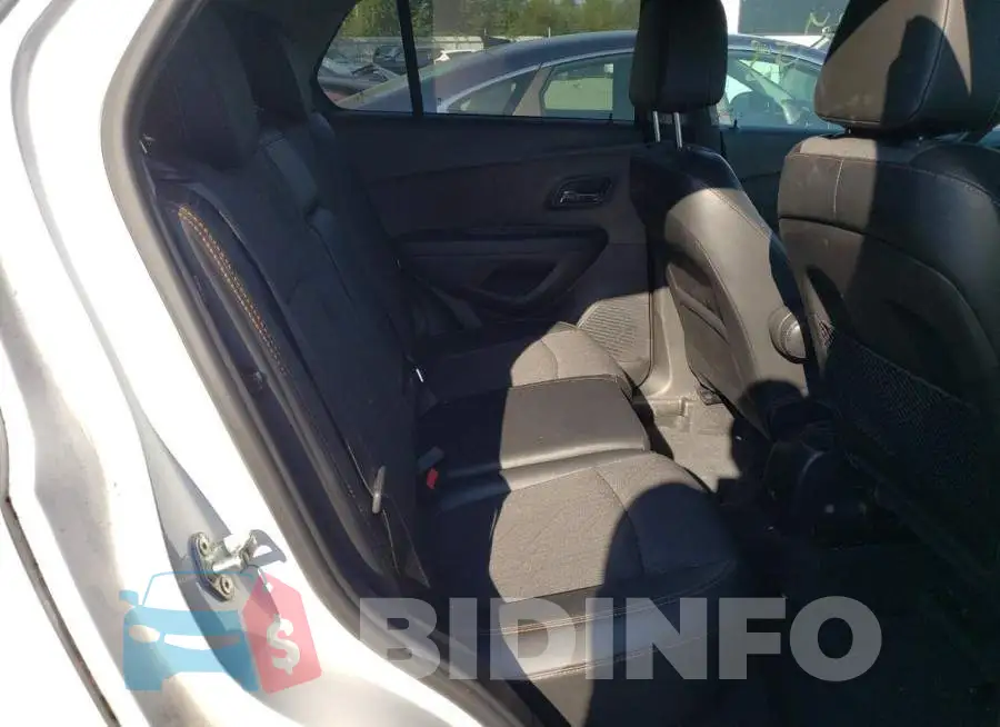 3GNCJPSB2KL144812 Photo# 6