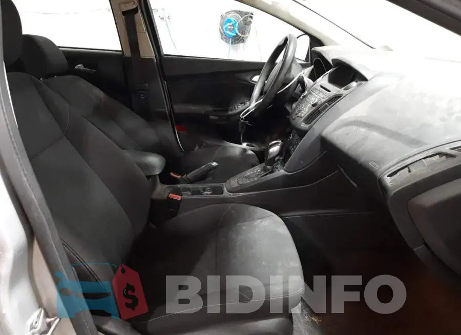 1FADP3FE0GL262018 Photo# 5