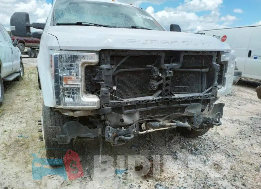 1FDRF3HT5KDA07331 Photo# 9