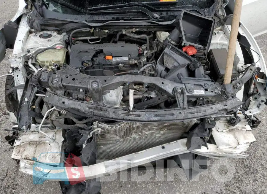 19XFC2F70GE079897 Photo# 7