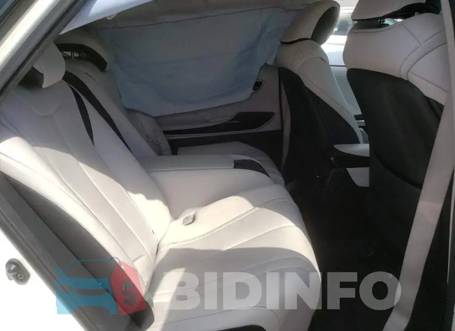 JTDBVRBD3KA005818 Photo# 6
