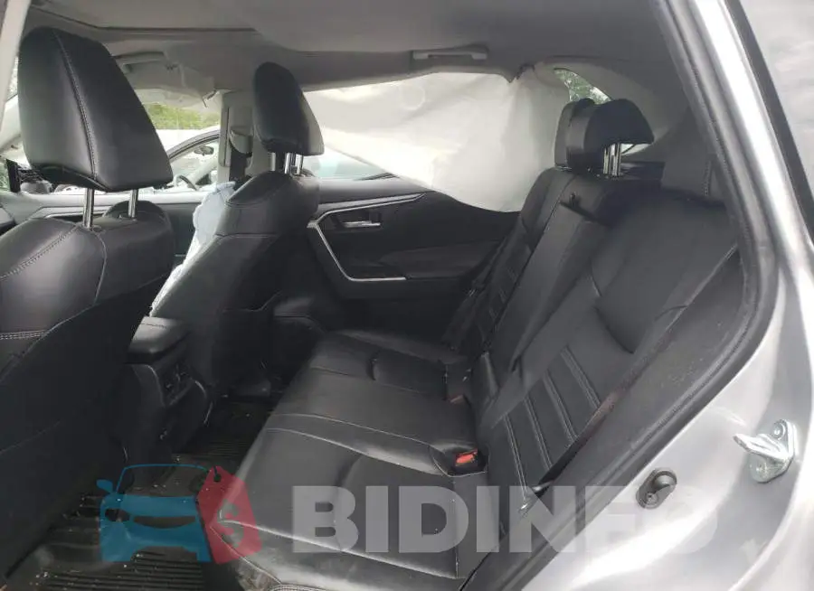 JTMC1RFV6KD011257 Photo# 6