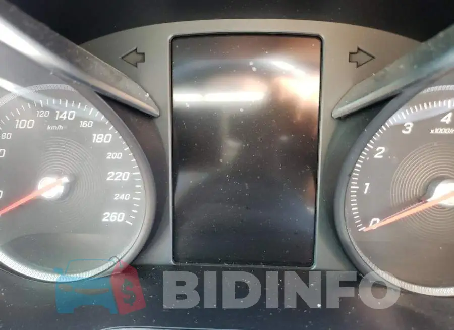 55SWF4KB1JU270094 Photo# 8
