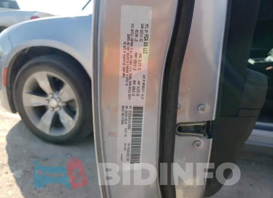 2C3CDXHG3JH156062 Photo# 10