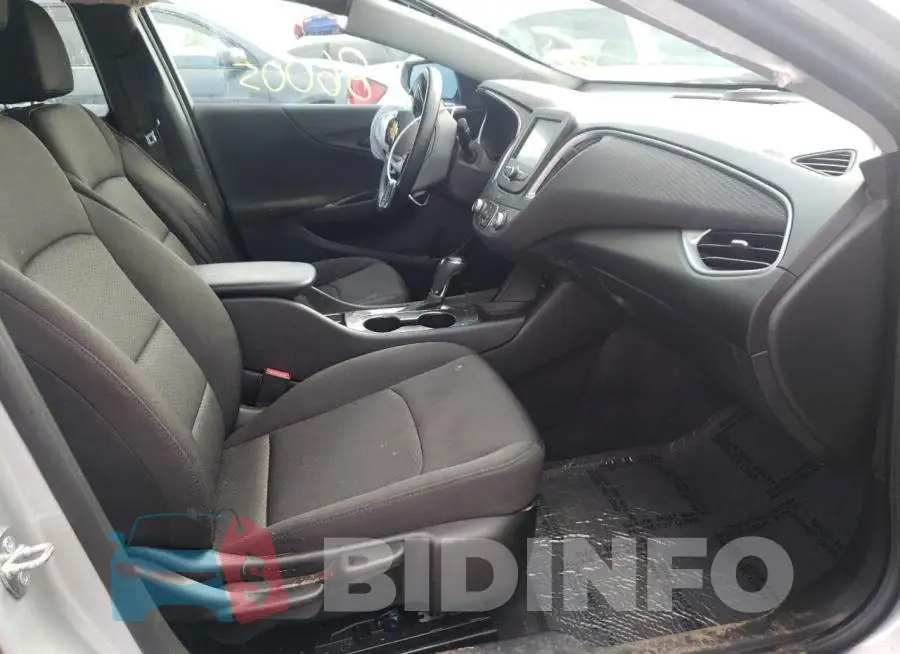 1G1ZB5ST6JF243776 Photo# 5