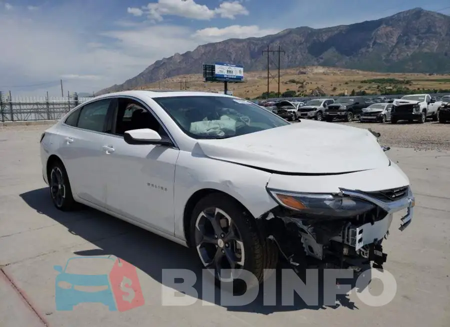 1G1ZD5ST6NF148814 Photo# 1