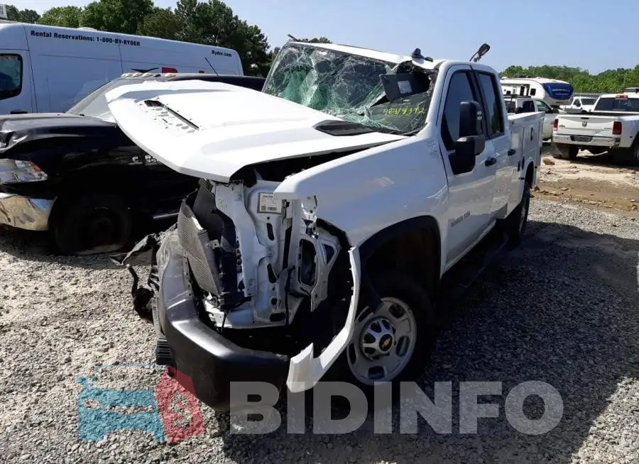 1GB5YLE73MF178045 Photo# 2