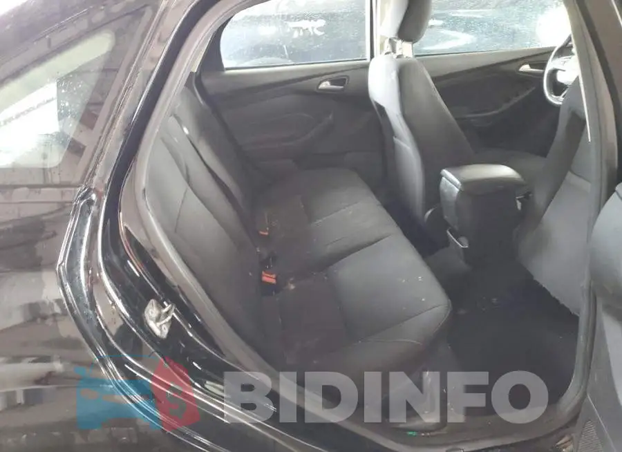 1FADP3F20GL296417 Photo# 6