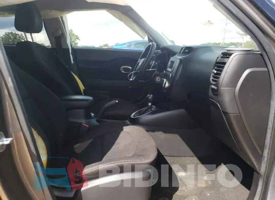 KNDJN2A26G7354656 Photo# 5