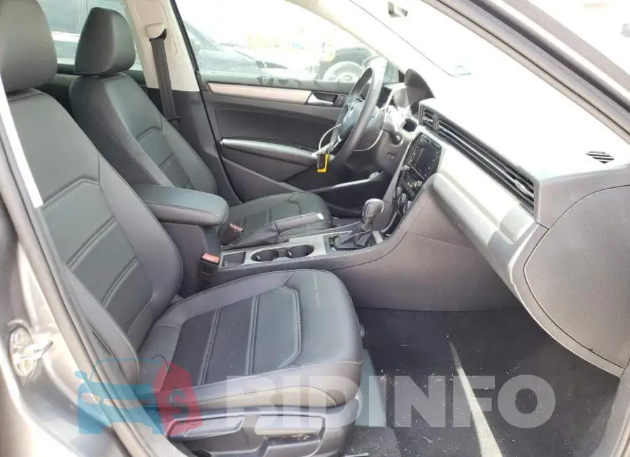 1VWSA7A34MC009129 Photo# 5