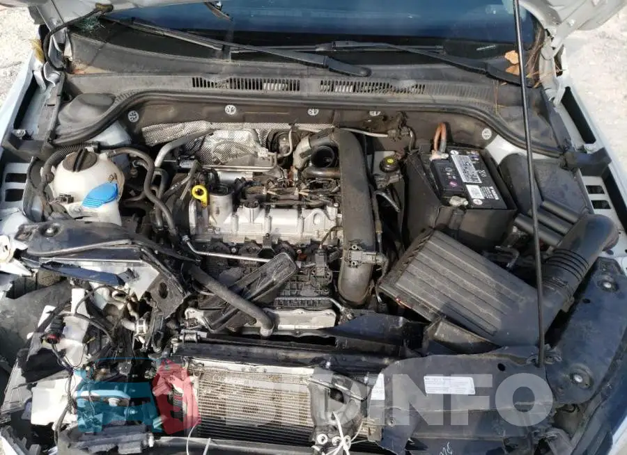 3VW2B7AJ7HM405815 Photo# 7