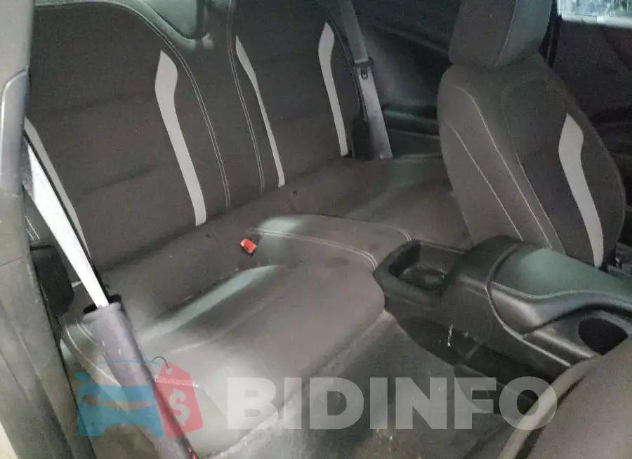 1G1FB1RS5J0115816 Photo# 6