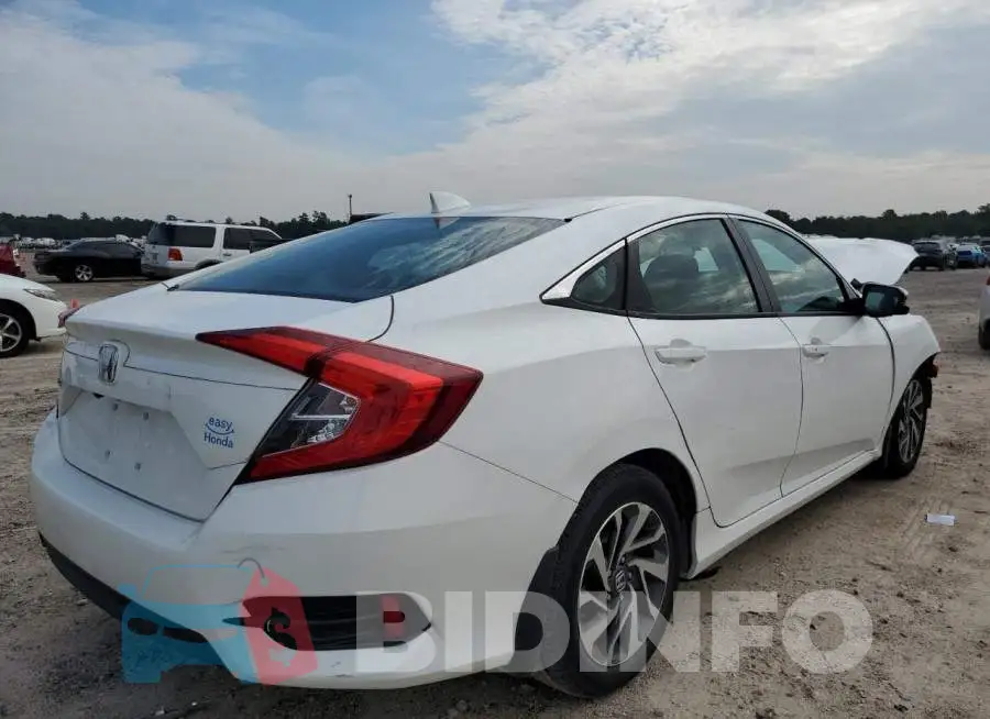 19XFC2F86JE040473 Photo# 4