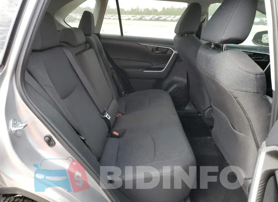 2T3F1RFV8MC245906 Photo# 6
