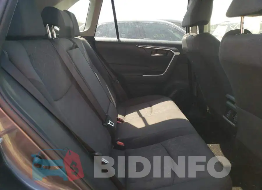 JTMW1RFV6KD035409 Photo# 6