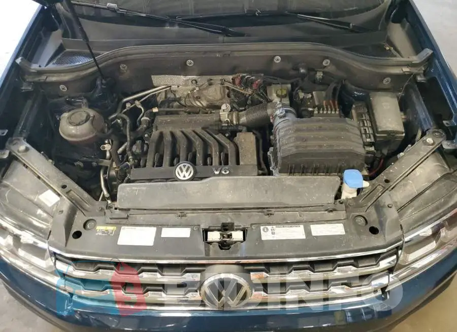 1V2MR2CA9KC538803 Photo# 7