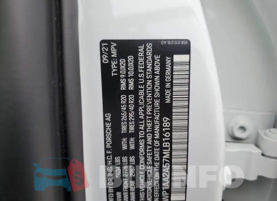 WP1AA2A57MLB16189 Photo# 10