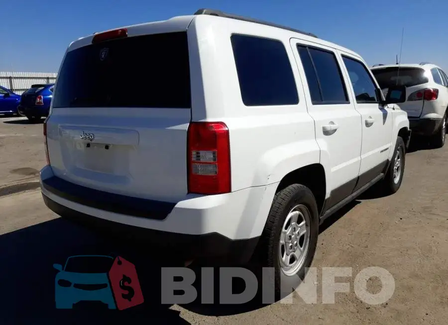 1C4NJPBA8GD734650 Photo# 4