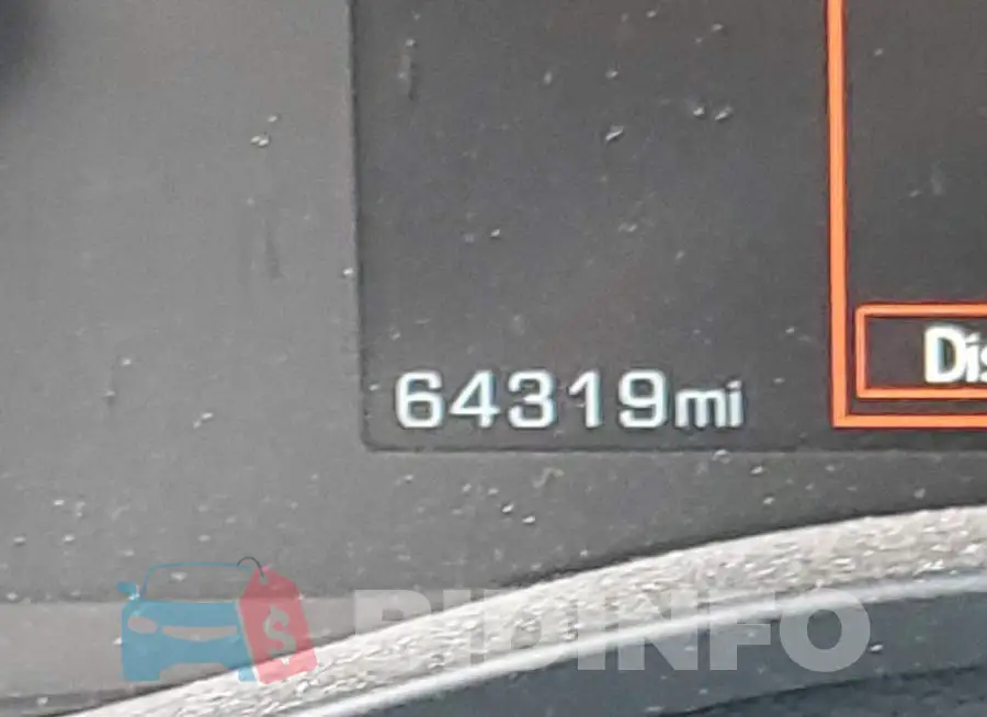 1G6AC5SS1J0183386 Photo# 8