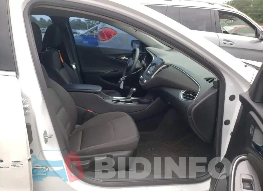 1G1ZD5ST1LF004911 Photo# 5
