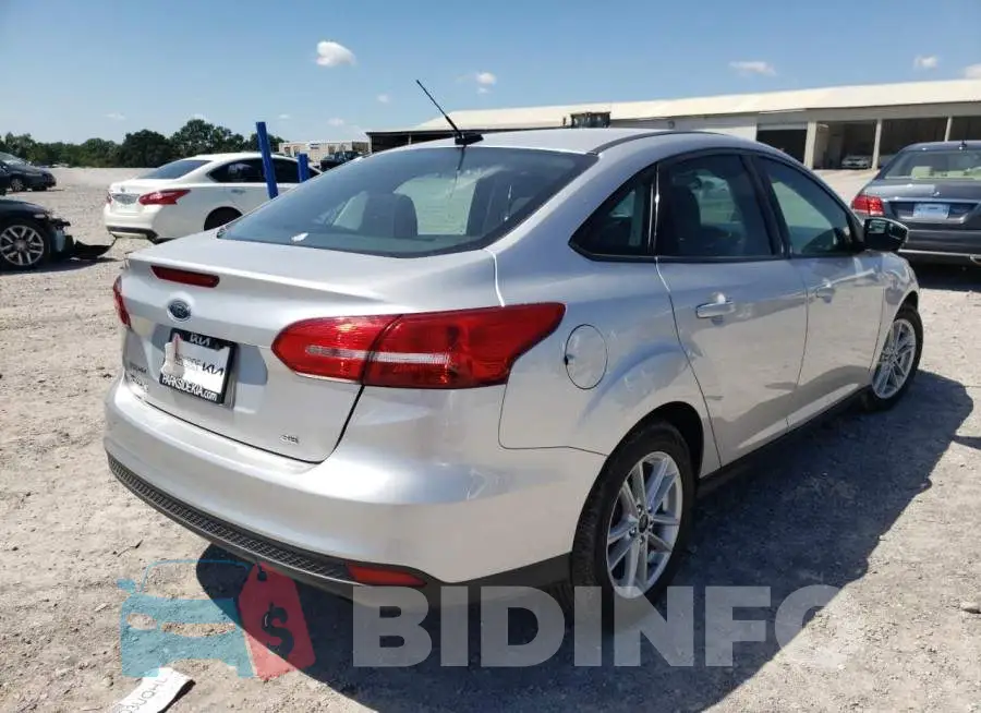 1FADP3F26HL274505 Photo# 4