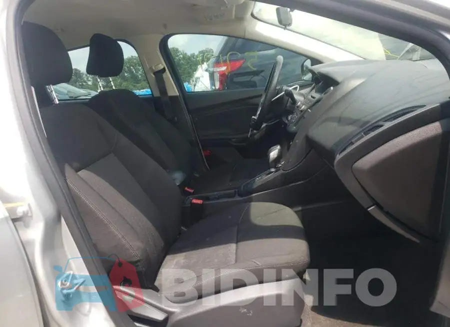 1FADP3F28GL393316 Photo# 5