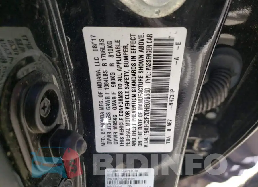 19XFC2F70HE076550 Photo# 10