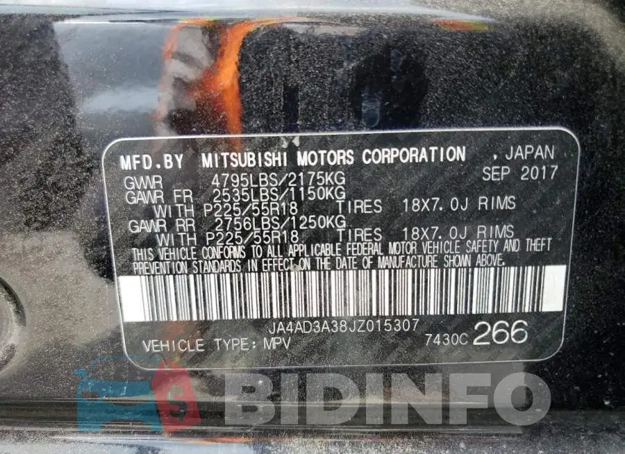 JA4AD3A38JZ015307 Photo# 10