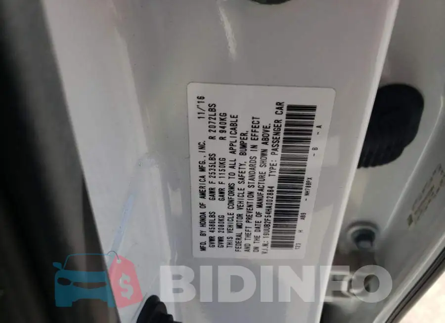 19UUB2F54HA002884 Photo# 10