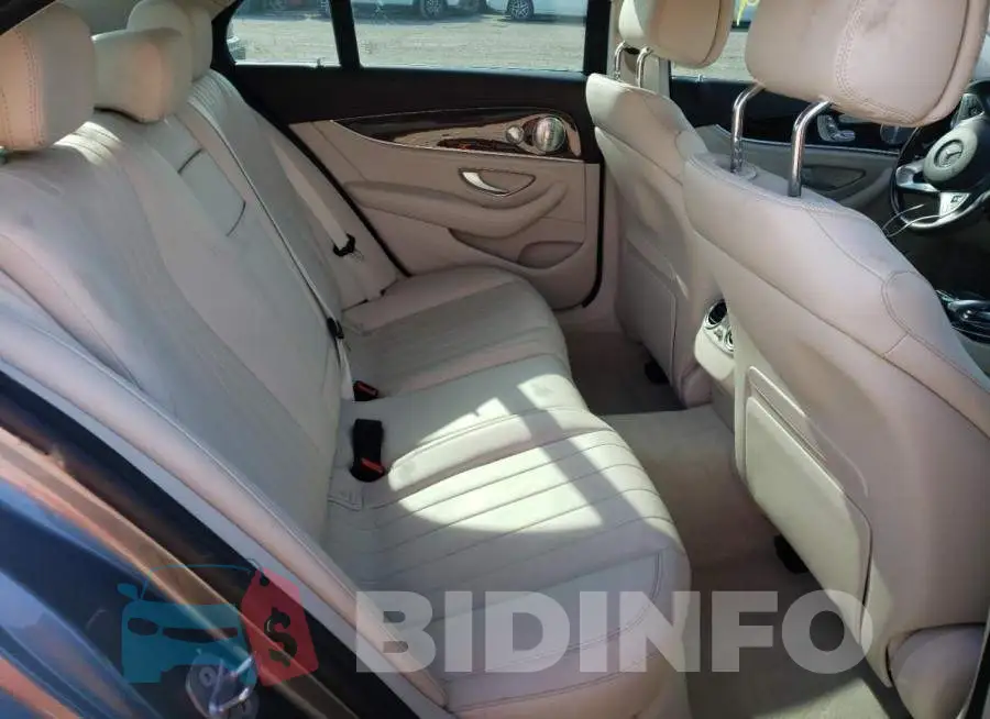 WDDZF4JB4HA212344 Photo# 6