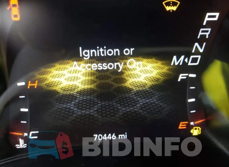 2C3CDXHG1JH153452 Photo# 8