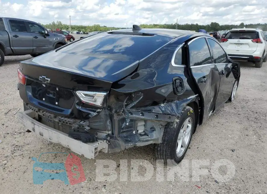 1G1ZB5ST1HF126830 Photo# 4